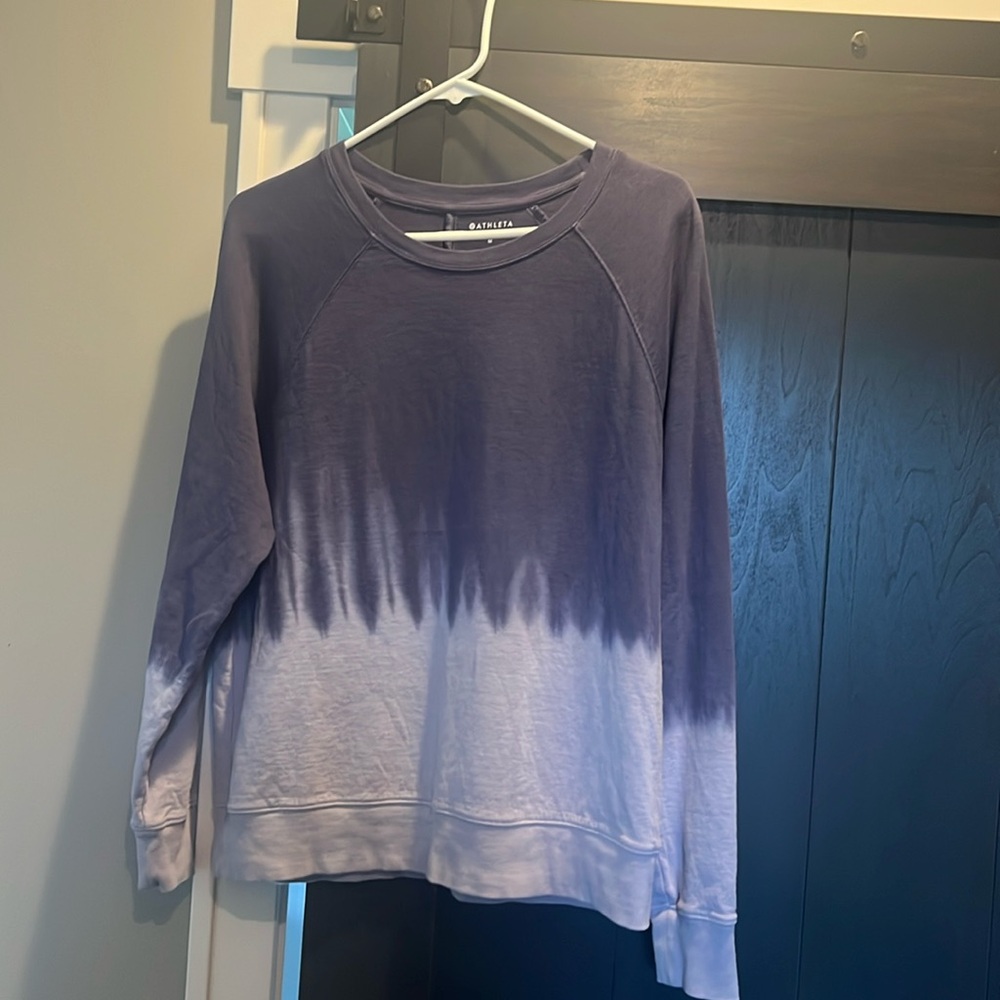 Athleta size medium sweatshirt